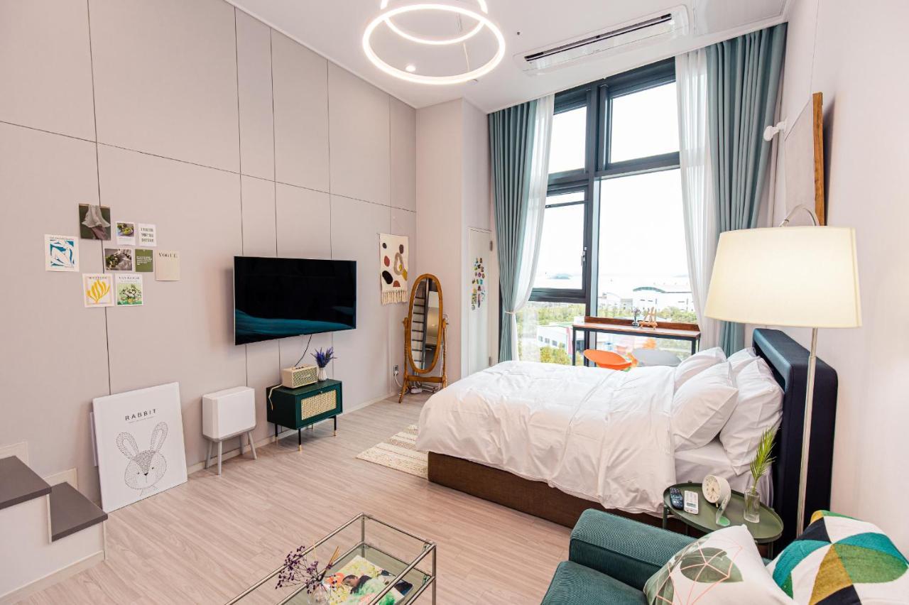 Ocean Marina Suite View Yeosu Exterior photo