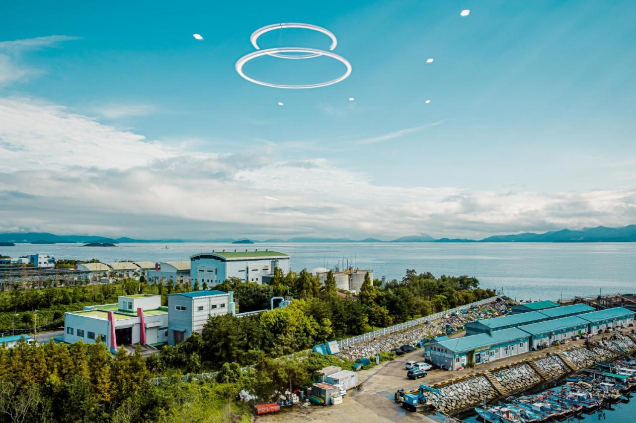 Ocean Marina Suite View Yeosu Exterior photo