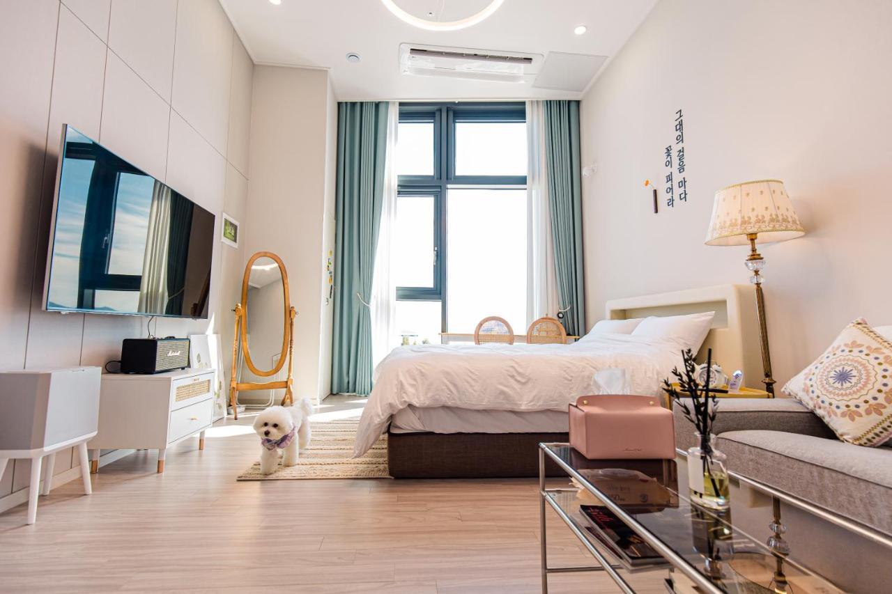 Ocean Marina Suite View Yeosu Exterior photo